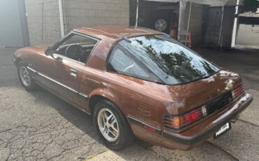 Mazda-rx7-1983-brown-8