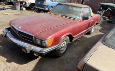 Mercedes-1980-red