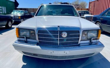 Mercedes-300-se-1991-white-1