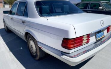 Mercedes-300-se-1991-white-2