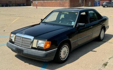 Mercedes-300e-1993-1