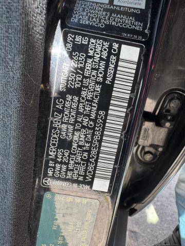 Mercedes-300e-1993-9