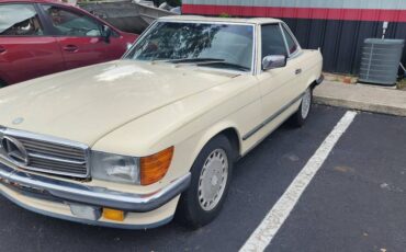 Mercedes-300sl-1986-yellow-8