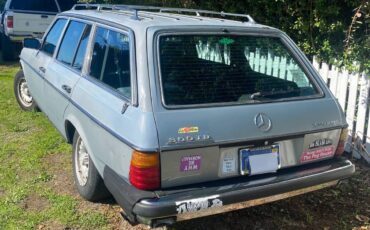 Mercedes-300td-diesel-1983-4