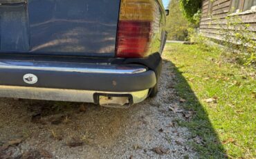 Mercedes-300td-diesel-1984-blue-19