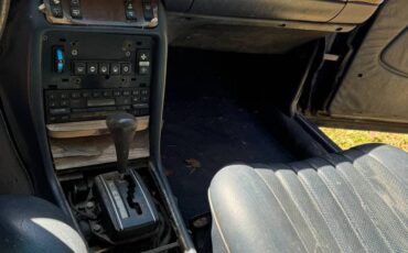 Mercedes-300td-diesel-1984-blue-2
