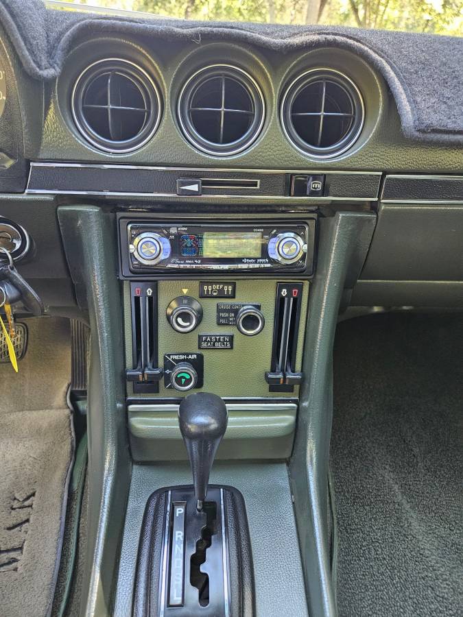 Mercedes-450sl-1974-yellow-6