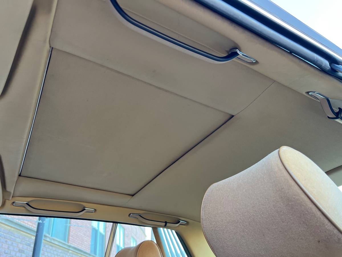 Mercedes-450slc-5.0-1980-brown-10