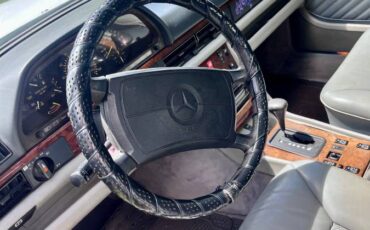 Mercedes-560-sel-1990-14