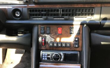 Mercedes-560sec-1990-black-2