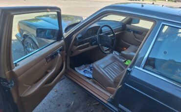 Mercedes-560sel-1987-5