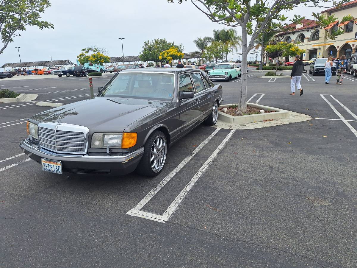 Mercedes-560sel-1987-7