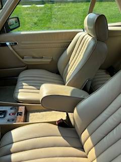 Mercedes-560sl-1988-7