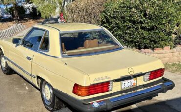 Mercedes-750sl-1977-yellow-2