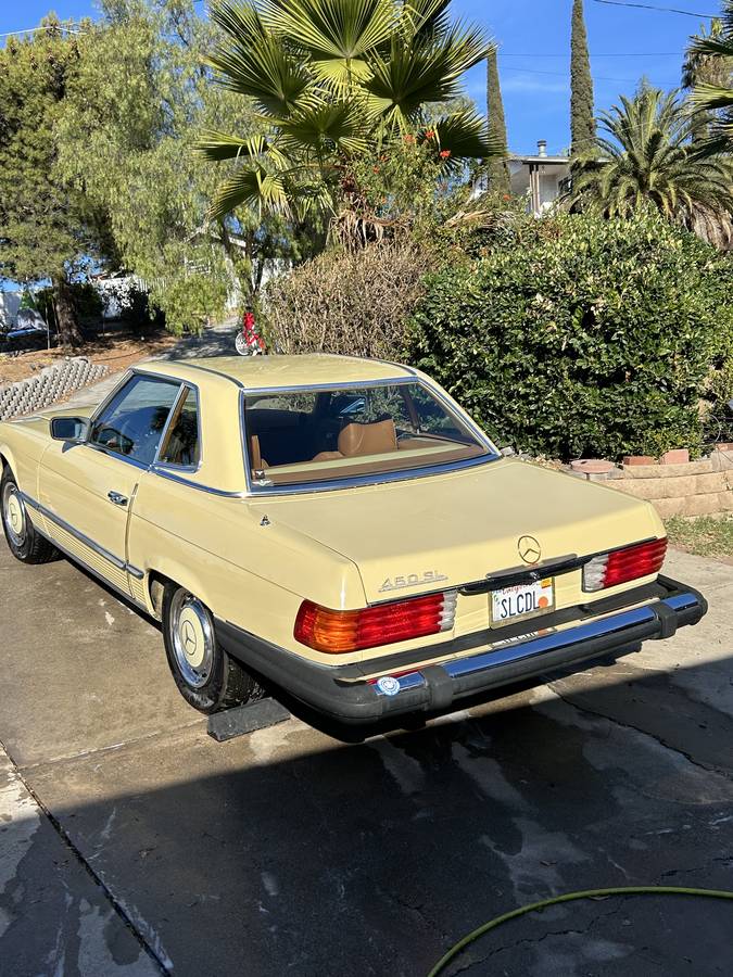 Mercedes-750sl-1977-yellow-2