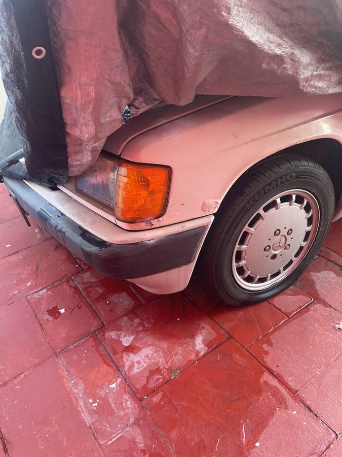 Mercedes-benz-190-190e-2.3-1991-white-1