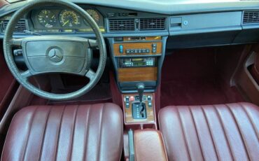 Mercedes-benz-190-class-190-e-2-1986-23