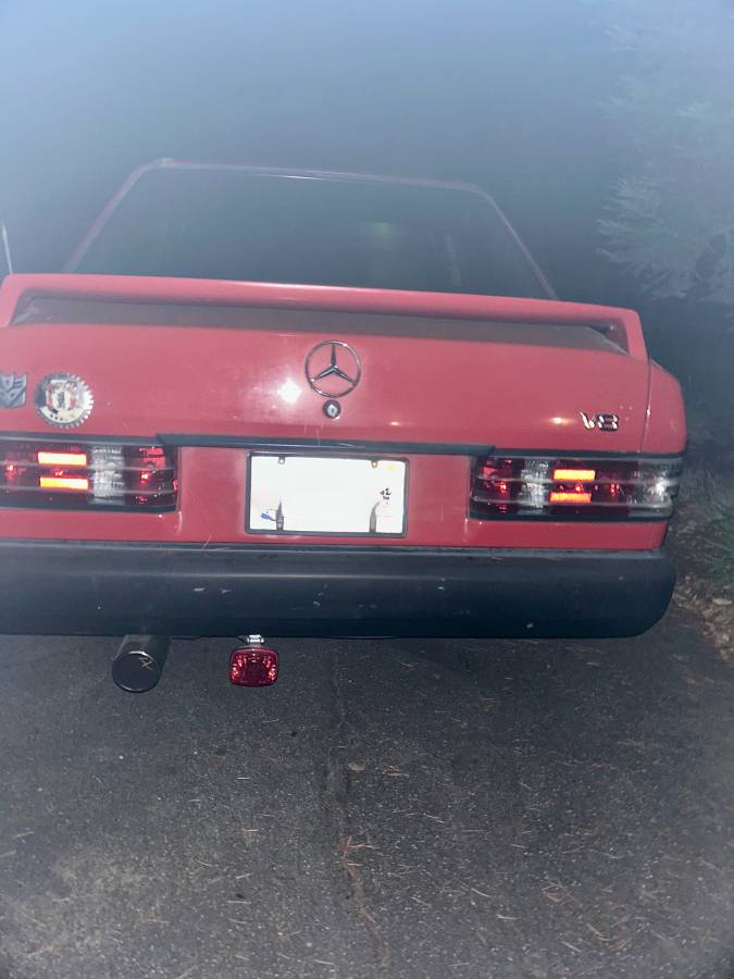 Mercedes-benz-190-series-1986-red-1
