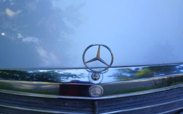 Mercedes-benz-190-series-1992-19