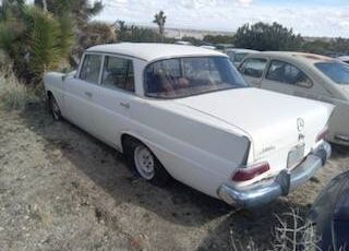 Mercedes-benz-190c-1962