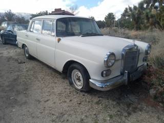 Mercedes-benz-190c-1962-4