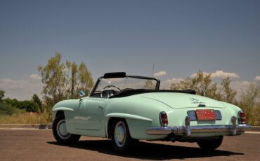 Mercedes-benz-190sl-1961-Mother-Of-Pearl-Green-Db-213-Black