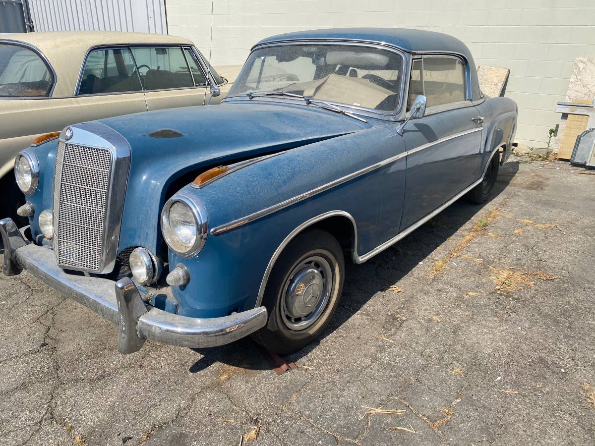 Mercedes-benz-220-se-1960
