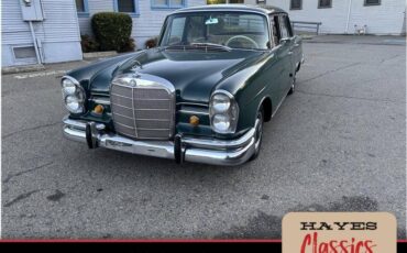 Mercedes-benz-230-1966