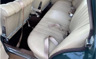 Mercedes-benz-230-1966-7