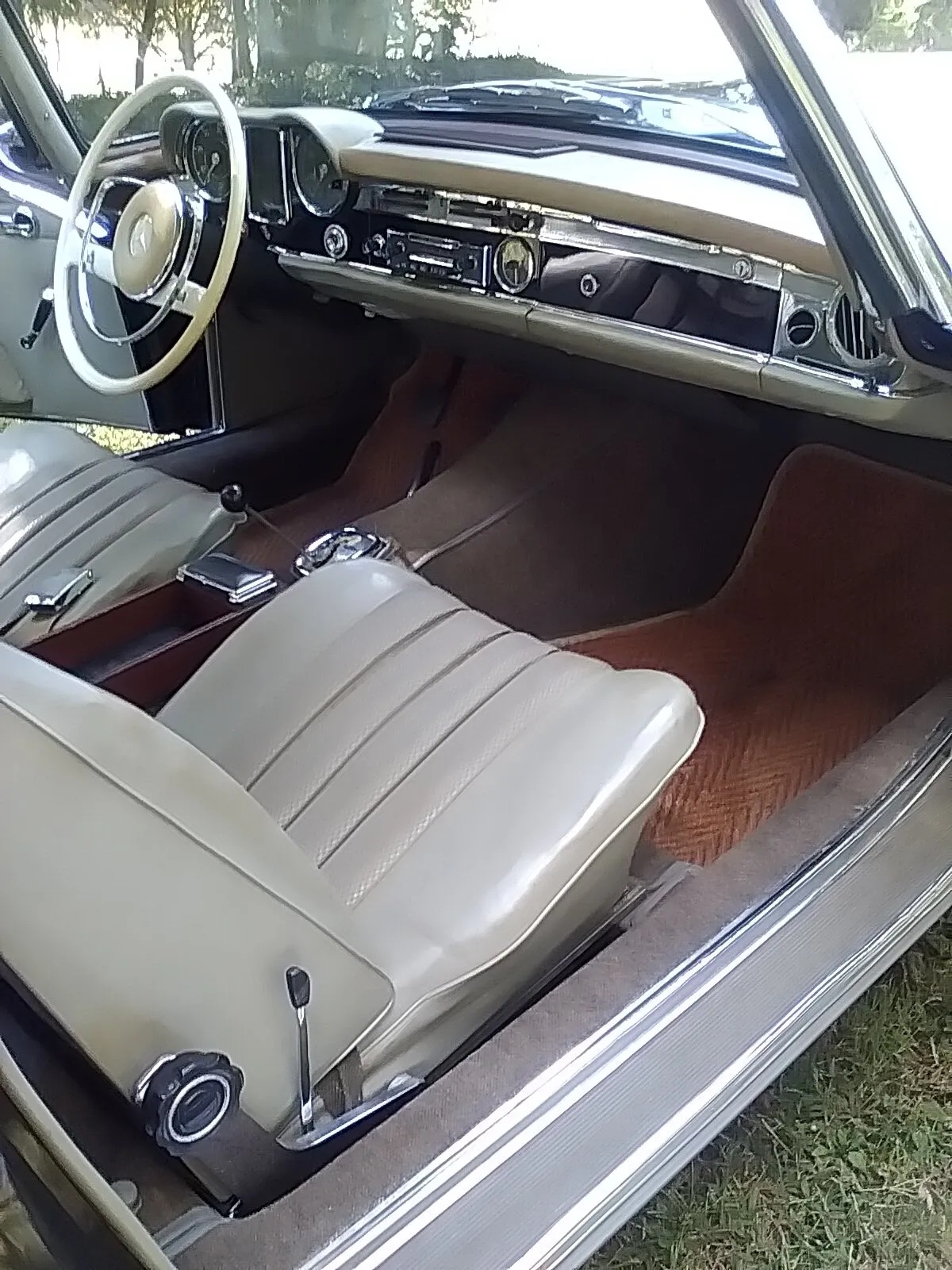 Mercedes-benz-230sl-1966-Brown-Gray-8