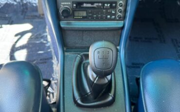 Mercedes-benz-240d-diesel-1977-white-18