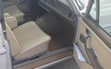 Mercedes-benz-250se-1968-custom-7