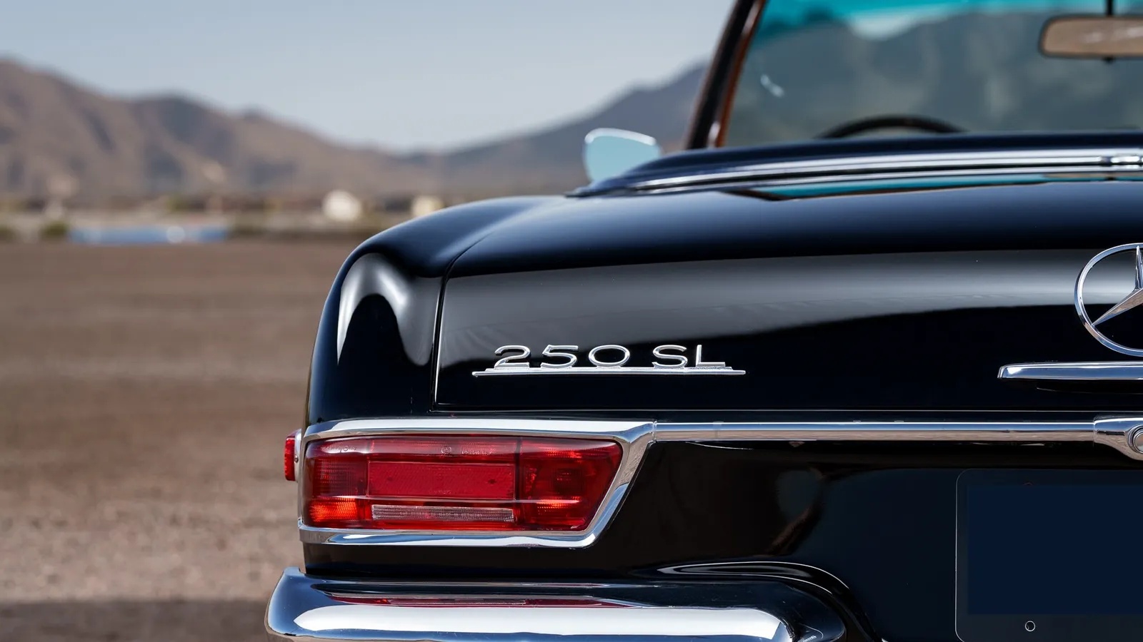 Mercedes-benz-250sl-1967-Black-0000-14