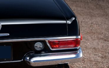 Mercedes-benz-250sl-1967-Black-0000-15