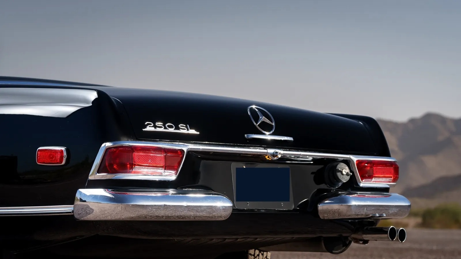 Mercedes-benz-250sl-1967-Black-0000-19