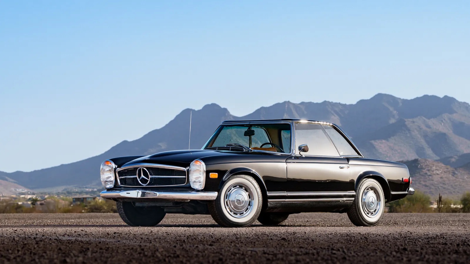 Mercedes-benz-250sl-1967-Black-0000-2