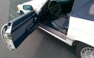 Mercedes-benz-280-sl-1980-13
