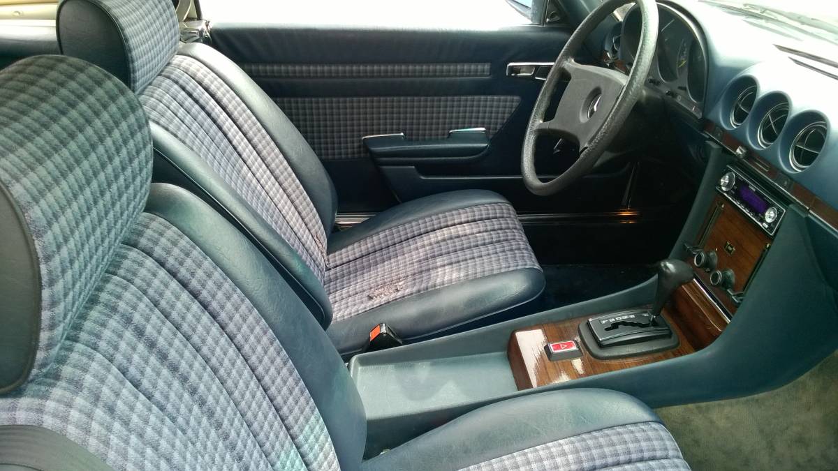 Mercedes-benz-280-sl-1980-17