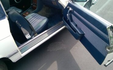 Mercedes-benz-280-sl-1980-18