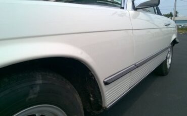 Mercedes-benz-280-sl-1980-4