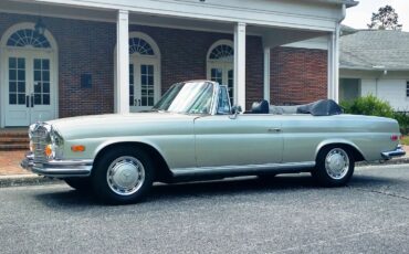 Mercedes-benz-280se-1971-Metallic-Silver-Black-Leather-5