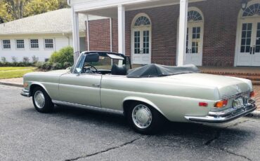 Mercedes-benz-280se-1971-Metallic-Silver-Black-Leather-7