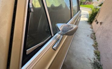 Mercedes-benz-280se-1973-3