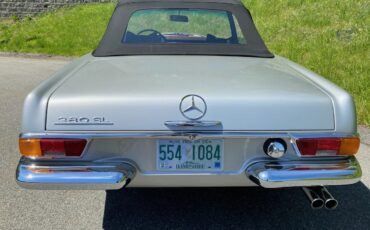 Mercedes-benz-280sl-1969-Silver-Black-Leather-1