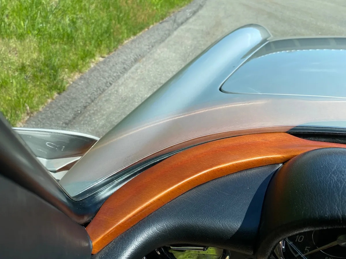 Mercedes-benz-280sl-1969-Silver-Black-Leather-19