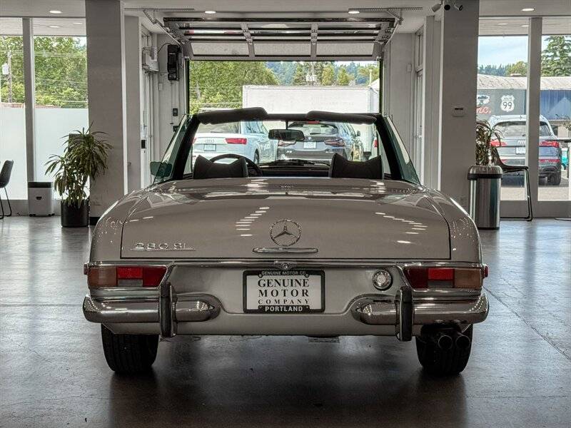 Mercedes-benz-280sl-1970-silver-9