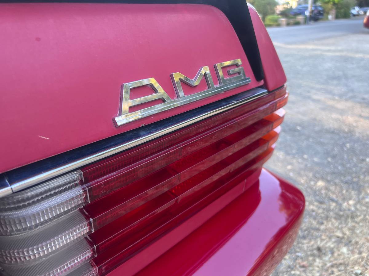 Mercedes-benz-280sl-1983-red-12