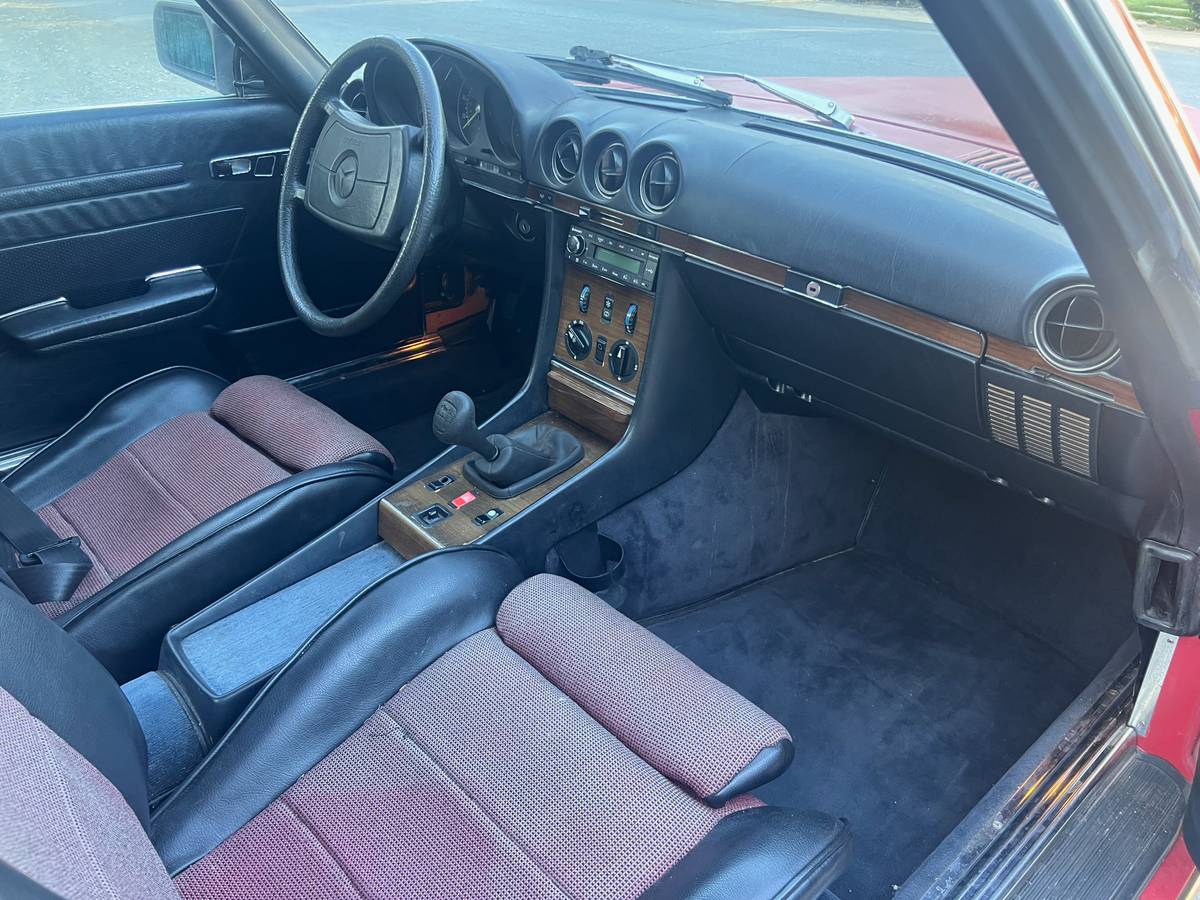 Mercedes-benz-280sl-1983-red-14