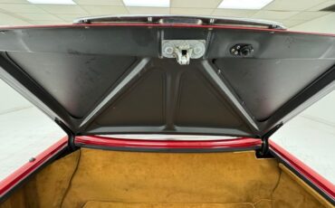 Mercedes-benz-280sl-1984-Signal-Red-Palomino-40