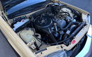 Mercedes-benz-300-300sd-diesel-1983-custom-24